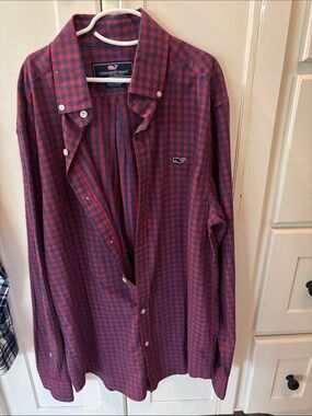 NWOT Vineyard Vines Men's Red & Blue Check Button-Down Shirt